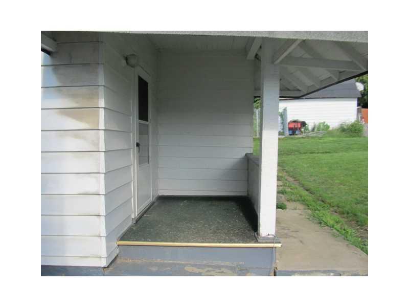 506 Fairground Hill Road Butler, PA 16001 - Photo 3 of 11 Patio/Deck.