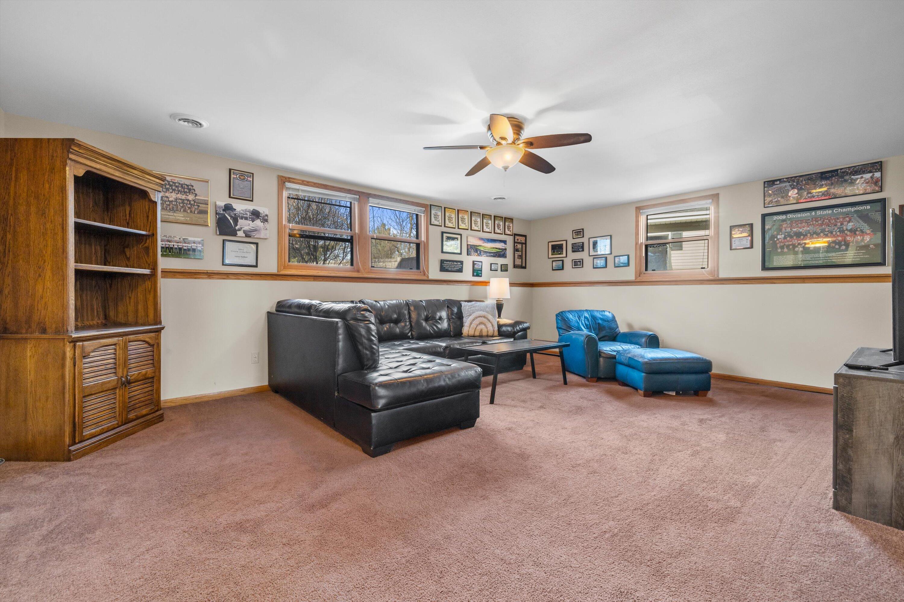 702 Fox Knoll Drive Rochester, WI 53185 - Photo 22 of 40 23-IMG_2282