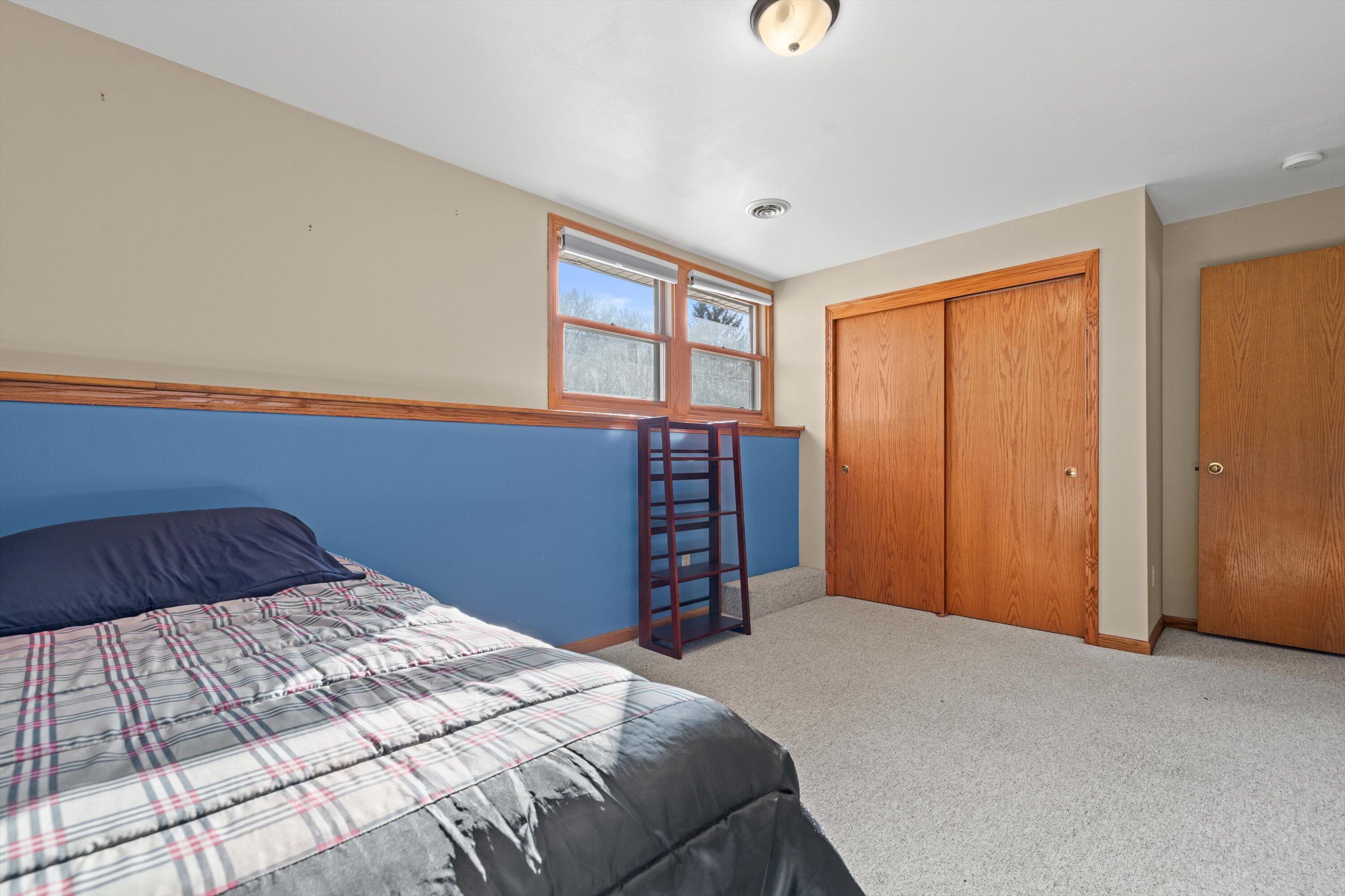 702 Fox Knoll Drive Rochester, WI 53185 - Photo 25 of 40 26-IMG_2297