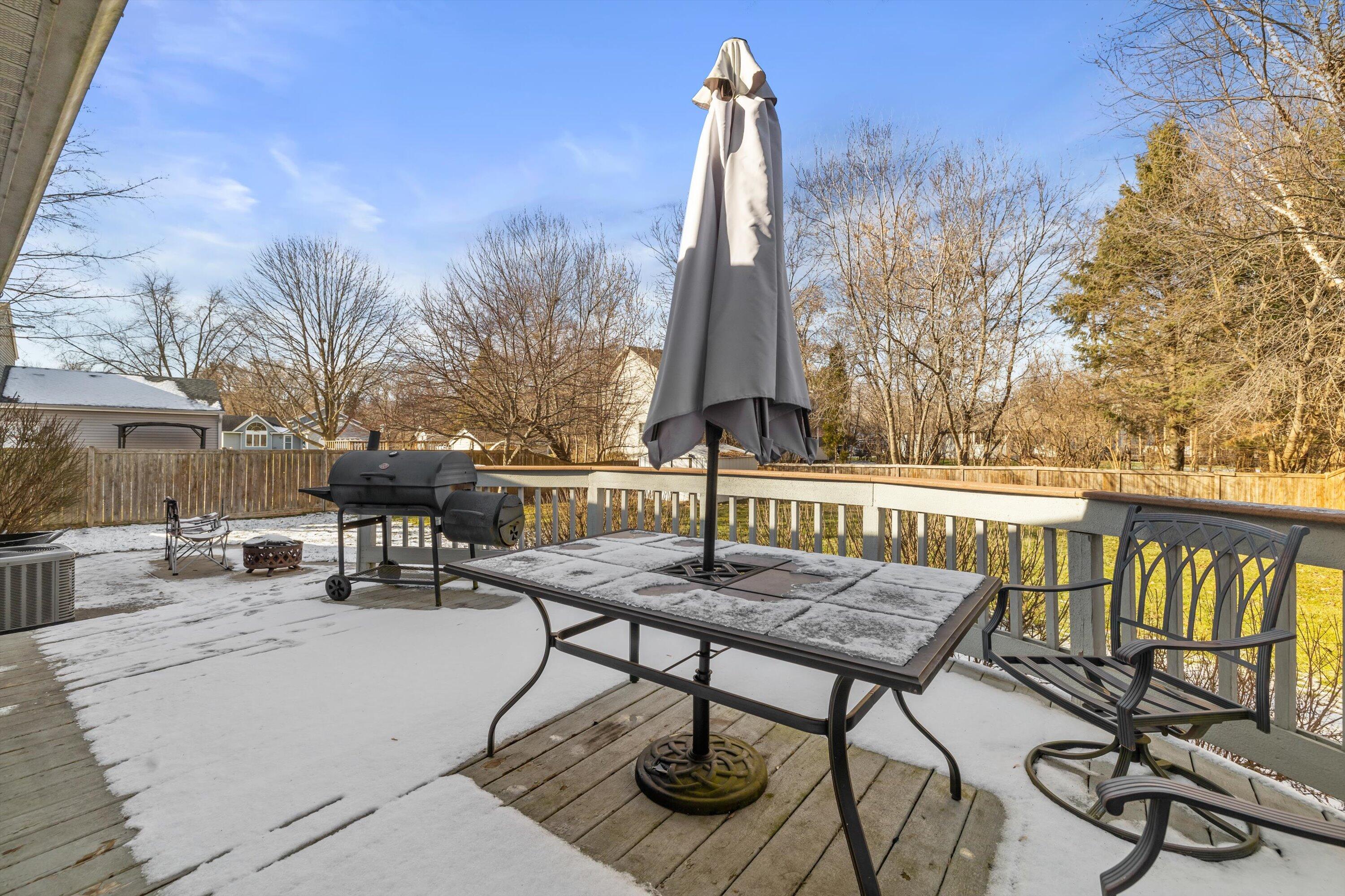 702 Fox Knoll Drive Rochester, WI 53185 - Photo 38 of 40 32-IMG_2315