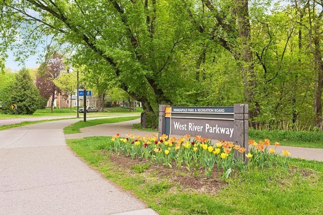 $460,000 | 702 North 1st Street, Unit 521, Minneapolis, MN 55401