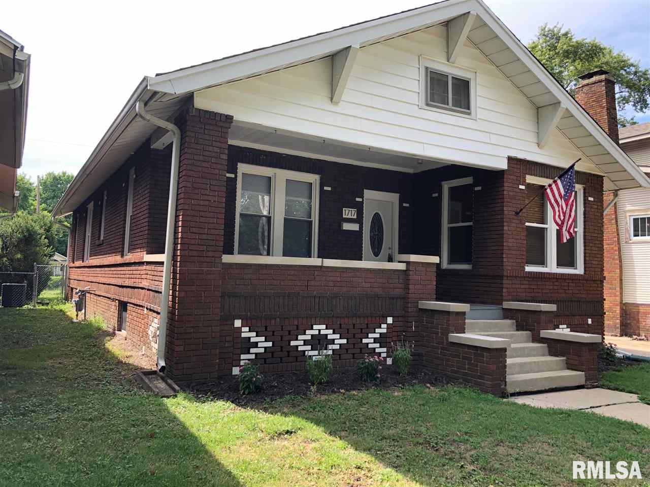 1717 South College Street Springfield, IL 62704 - Photo 3 of 20 Gallery Image 3