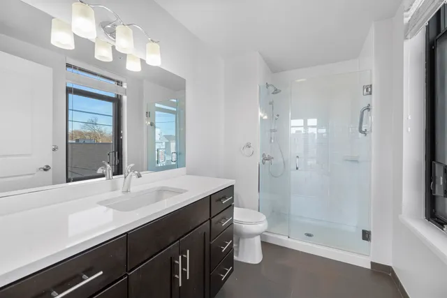 $2,995 | 1040 John F. Kennedy Boulevard, Unit 602, Bayonne, NJ 07002