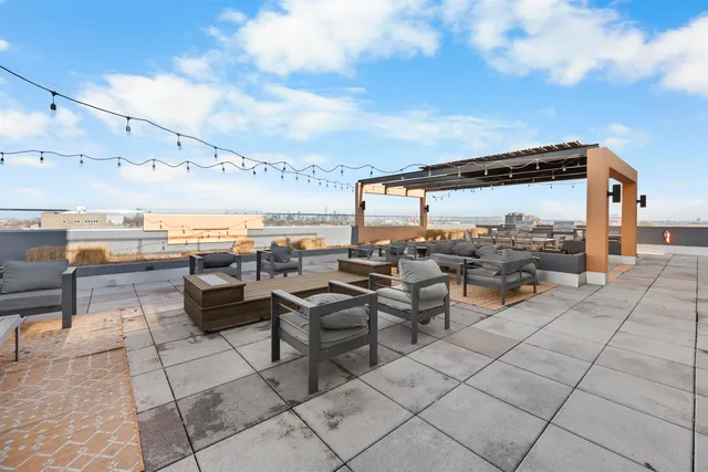 $2,995 | 1040 John F. Kennedy Boulevard, Unit 602, Bayonne, NJ 07002