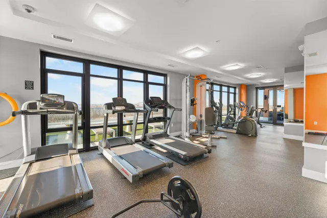 $2,995 | 1040 John F. Kennedy Boulevard, Unit 602, Bayonne, NJ 07002