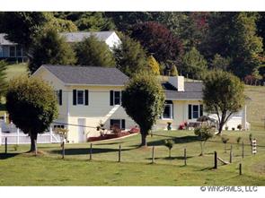 228 Palmer Road Waynesville, NC 28786 - Photo 1 of 11 Gallery Image 1