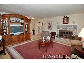 228 Palmer Road Waynesville, NC 28786 - Photo 3 of 11 Gallery Image 3