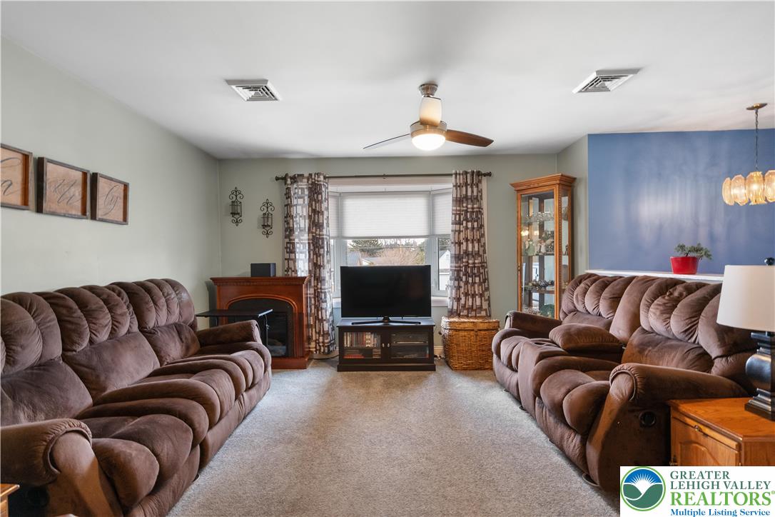 2610 Jacksonville Road Bethlehem, PA 18017 - Photo 13 of 58