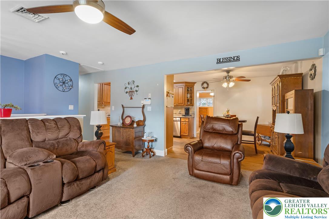 2610 Jacksonville Road Bethlehem, PA 18017 - Photo 14 of 58