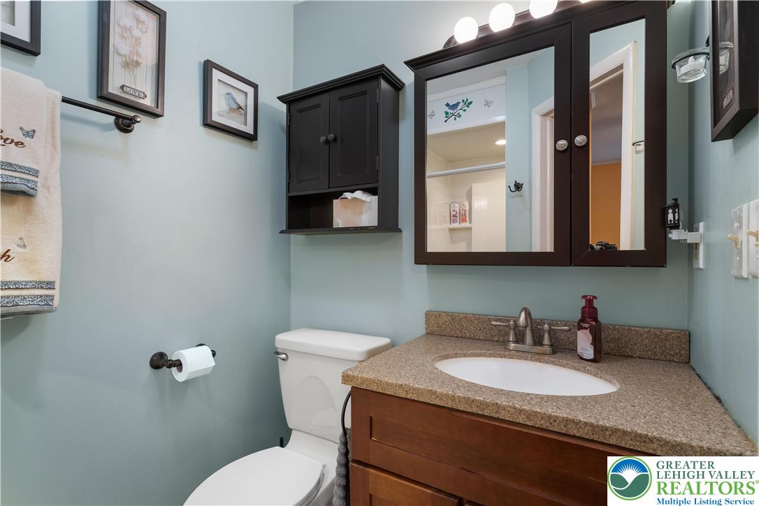 2610 Jacksonville Road Bethlehem, PA 18017 - Photo 35 of 58