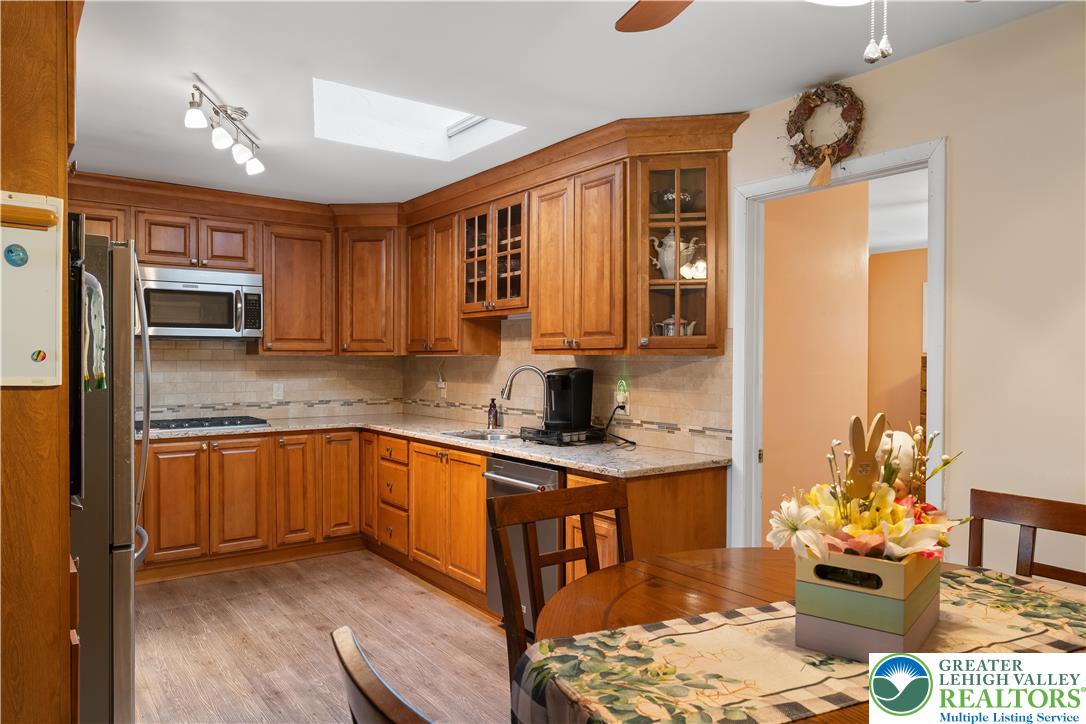 2610 Jacksonville Road Bethlehem, PA 18017 - Photo 7 of 58