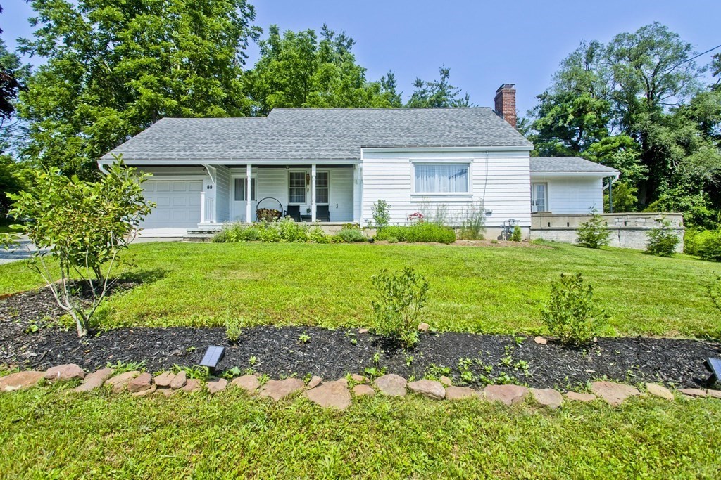 88 Porter Road East Longmeadow, MA 01028 - Photo 1 of 31 Gallery Image 1