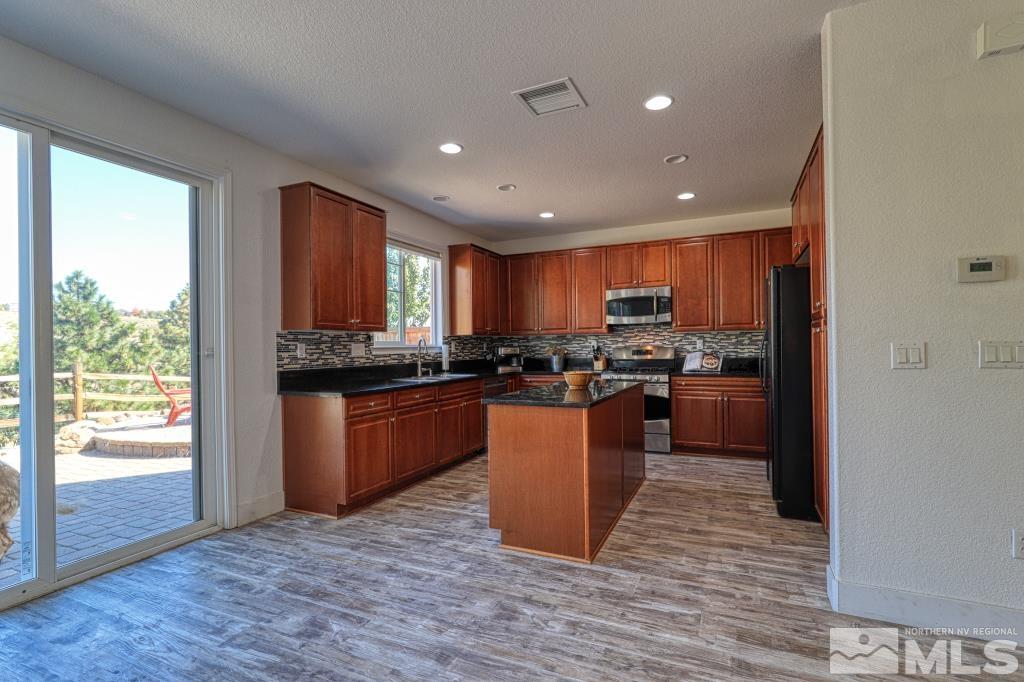 2700 Peavine Creek Road Reno, NV 89523 - Photo 15 of 33 Photo 15