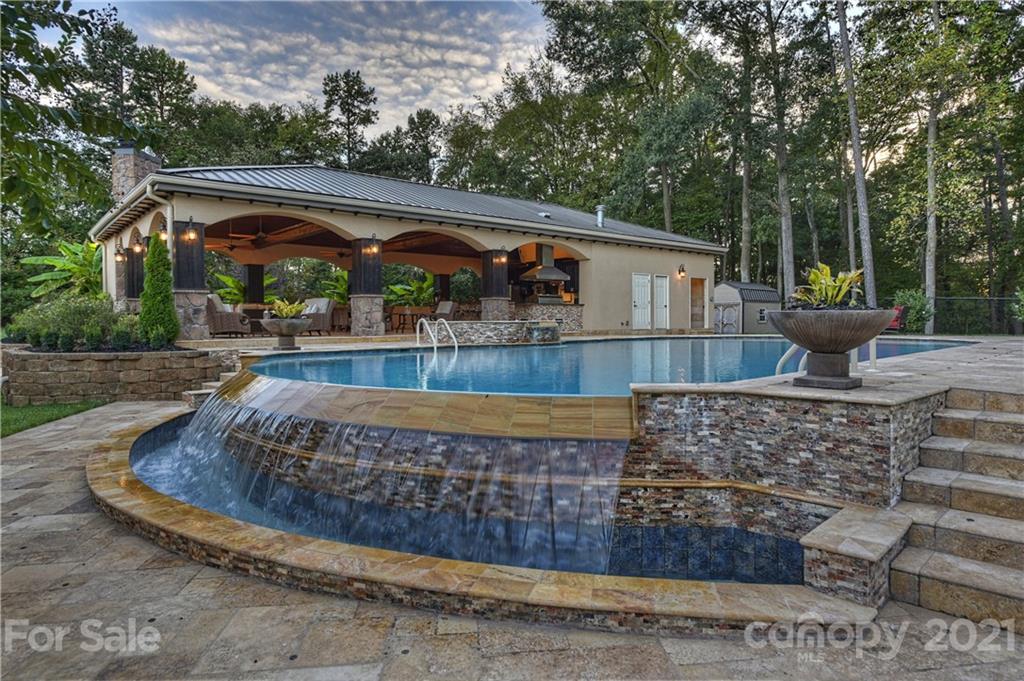 21123 Torrence Chapel Road Cornelius, NC 28031 - Photo 5 of 35 a view of a house with backyard and sitting area