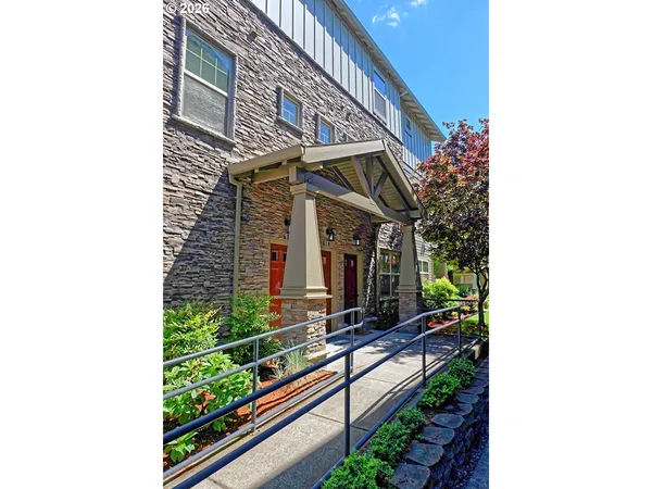 $359,000 | 618 Northeast Garswood Lane, Hillsboro, OR 97006