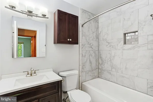 $425,000 | 6439 Birch Leaf Court, Unit 31B, Burke, VA 22015