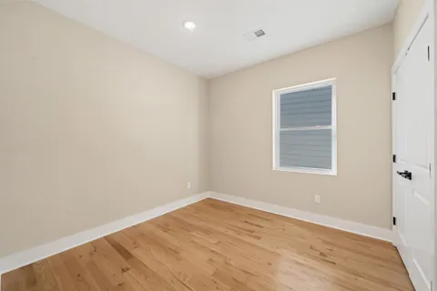 $1,150,000 | 32 Zabriskie Street, Unit 2, Jersey City, NJ 07307