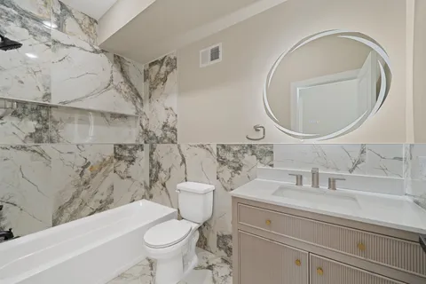 $1,150,000 | 32 Zabriskie Street, Unit 2, Jersey City, NJ 07307