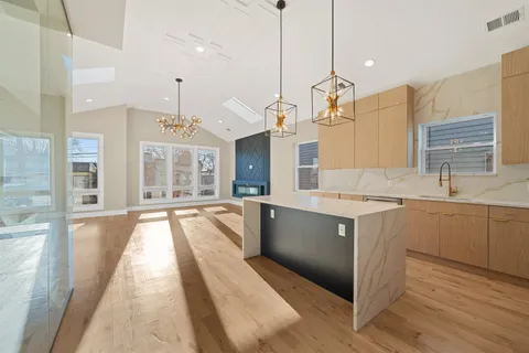 $1,150,000 | 32 Zabriskie Street, Unit 2, Jersey City, NJ 07307