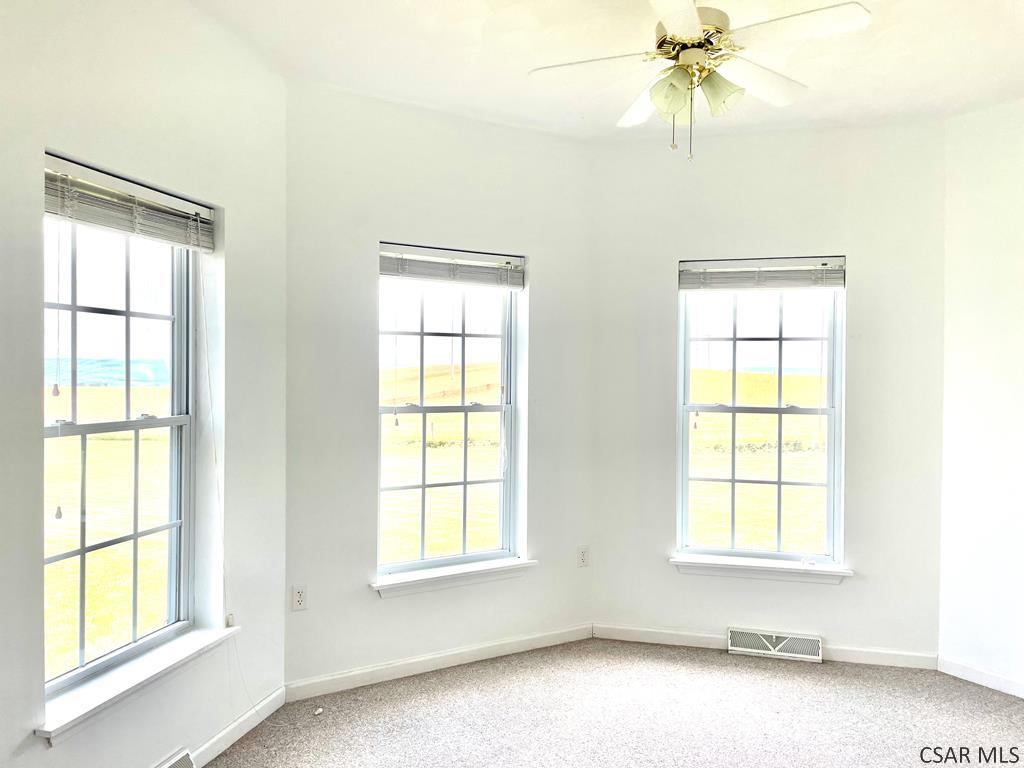 225 Stoney Fld Road Portage, PA 15946 - Photo 13 of 35