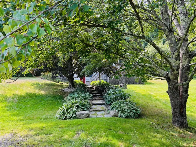 $335,900 | 263 Old Chesterfield Road, Hinsdale, NH 03451