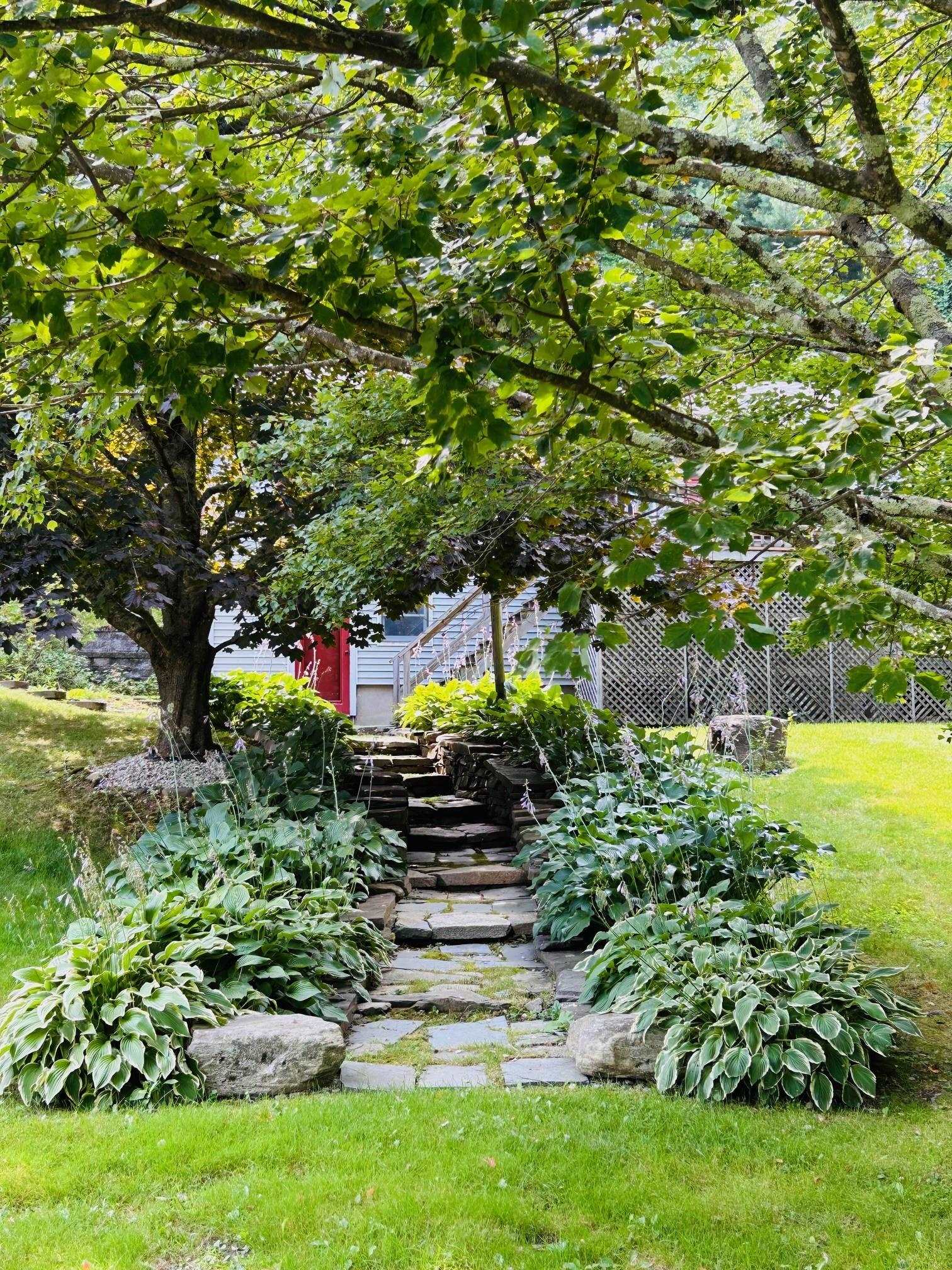 263 Old Chesterfield Road Hinsdale, NH 03451 - Photo 4 of 23 Gallery Image 4