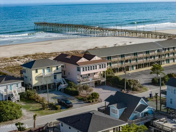 $1,450,000 | 709 Ocean Boulevard, Topsail Beach, NC 28445