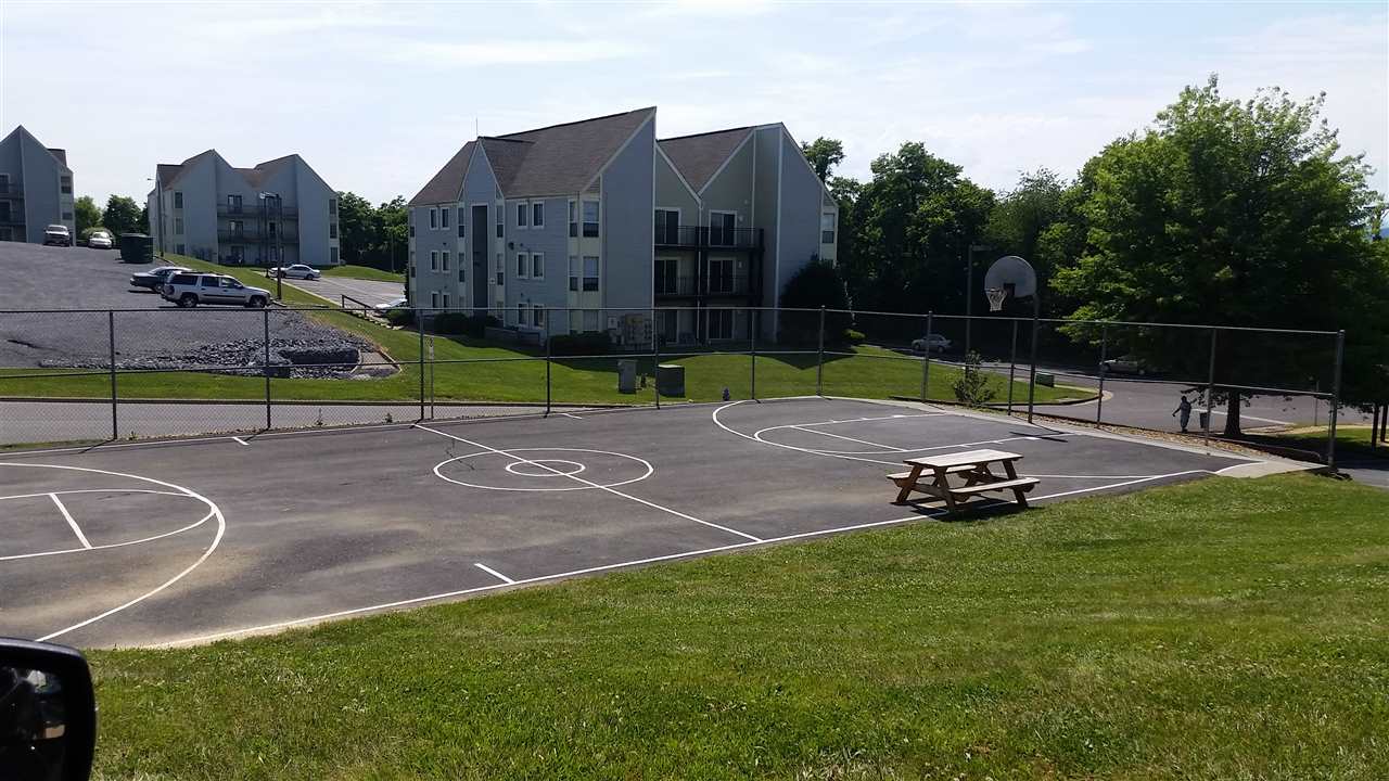 1346 Hunters Road, Unit E Harrisonburg, VA 22801 - Photo 27 of 31 Gallery Image 27