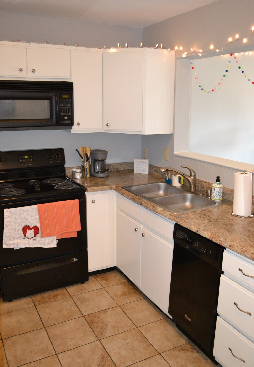 1346 Hunters Road, Unit E Harrisonburg, VA 22801 - Photo 4 of 31 Gallery Image 4