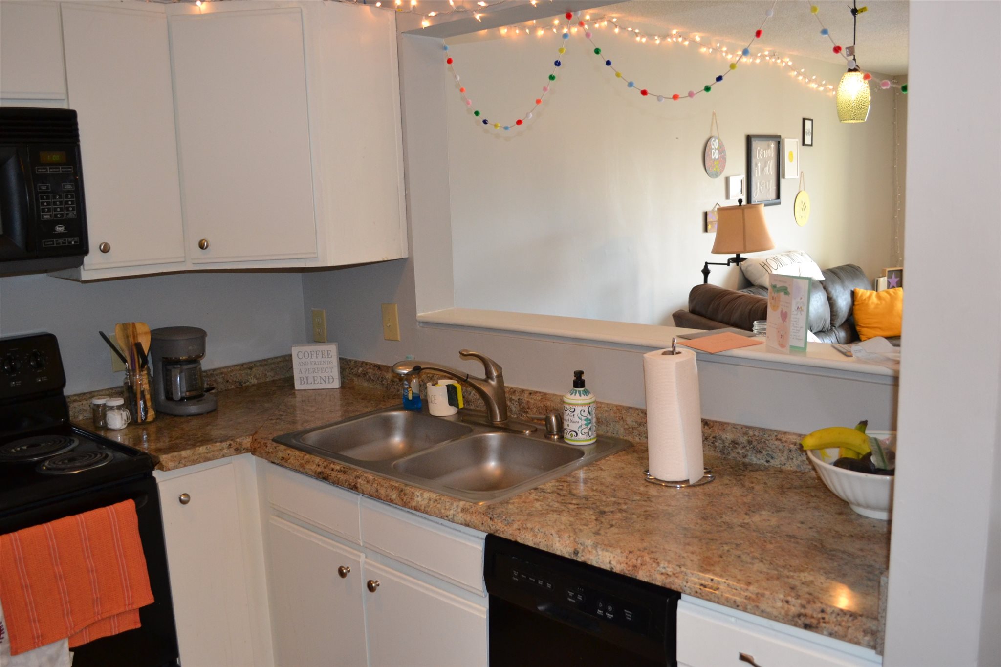 1346 Hunters Road, Unit E Harrisonburg, VA 22801 - Photo 5 of 31 Gallery Image 5