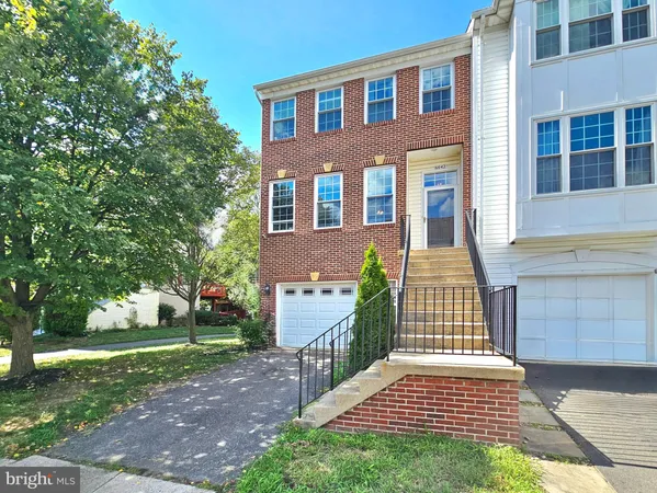 $750,000 | 6642 Patent Parish Lane, Alexandria, VA 22315