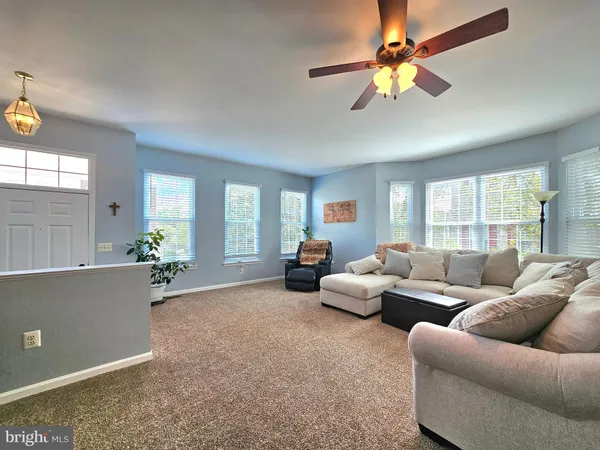 $750,000 | 6642 Patent Parish Lane, Alexandria, VA 22315