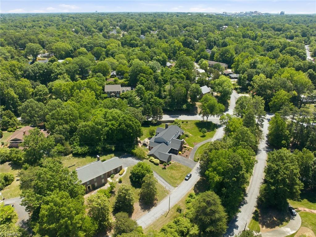1300 Robinhood Road High Point, NC 27262 - Photo 50 of 50