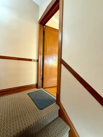 $1,795 | 5446 West Agatite Avenue, Unit 1, Chicago, IL 60630