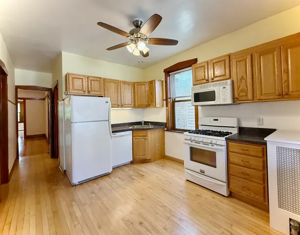 $1,795 | 5446 West Agatite Avenue, Unit 1, Chicago, IL 60630