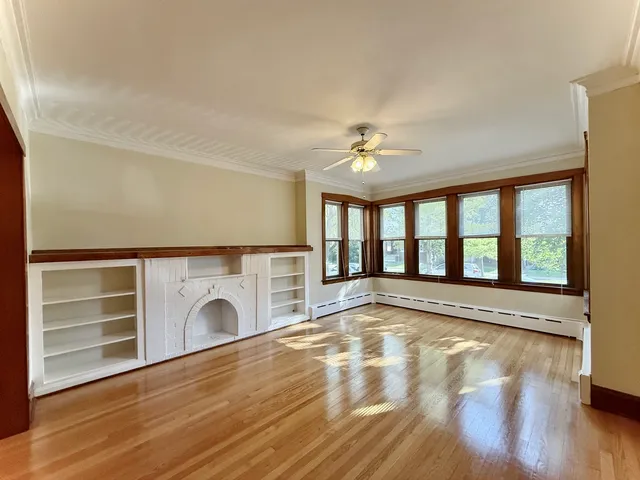 $1,795 | 5446 West Agatite Avenue, Unit 1, Chicago, IL 60630