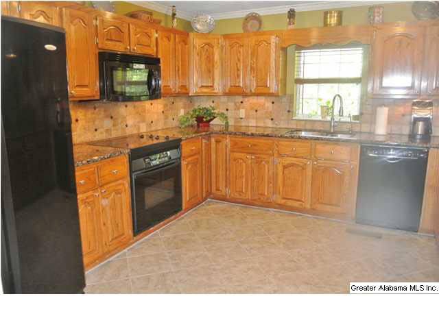 1435 Woodland Ridge Road Odenville, AL 35120 - Photo 15 of 32