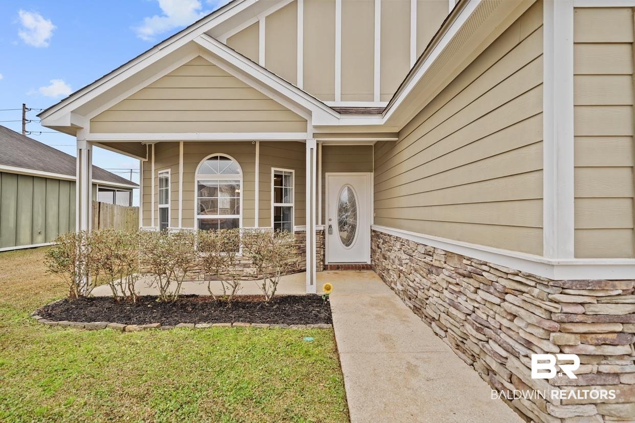 16878 Prado Loop Loxley, AL 36551 - Photo 3 of 21