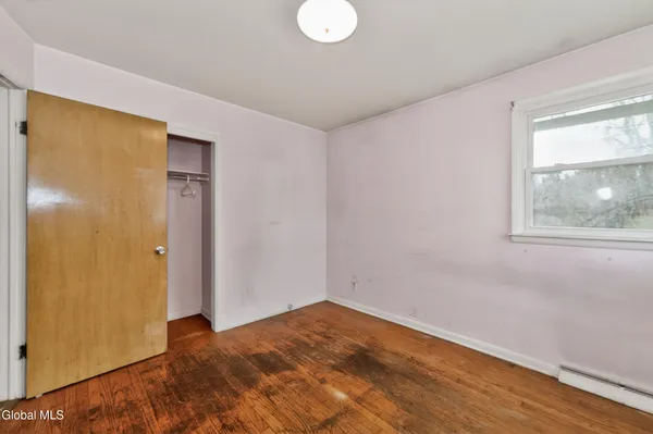 $259,000 | 19 Pleasantview Avenue, Albany, NY 12203