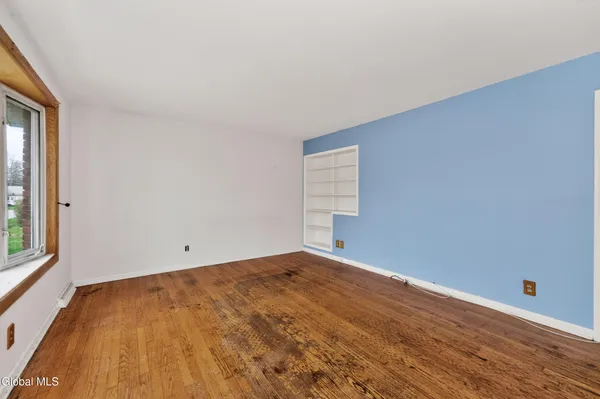 $259,000 | 19 Pleasantview Avenue, Albany, NY 12203