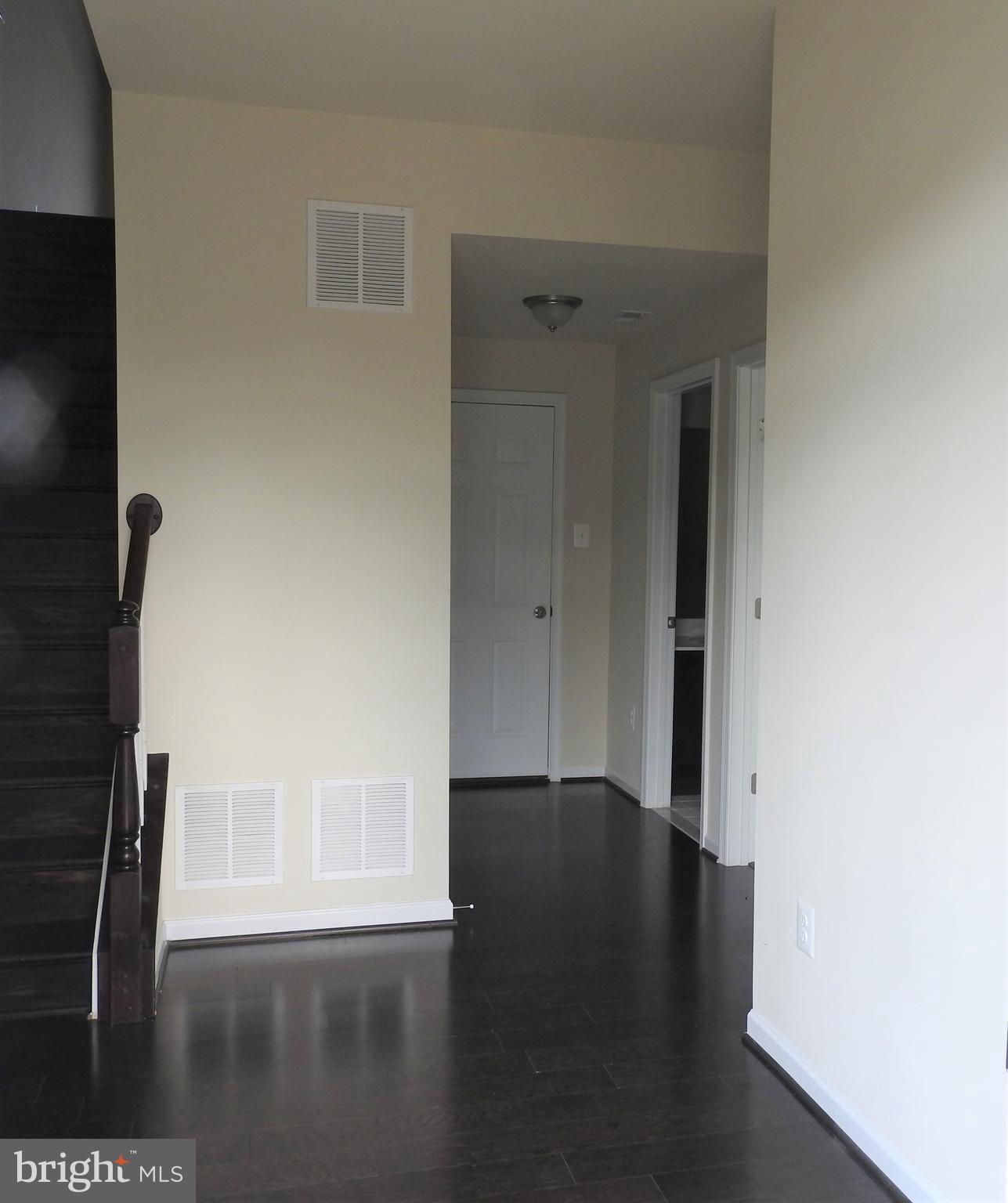7863 Wormans Mill Road Frederick, MD 21701 - Photo 2 of 37 Foyer as you walk in front door.