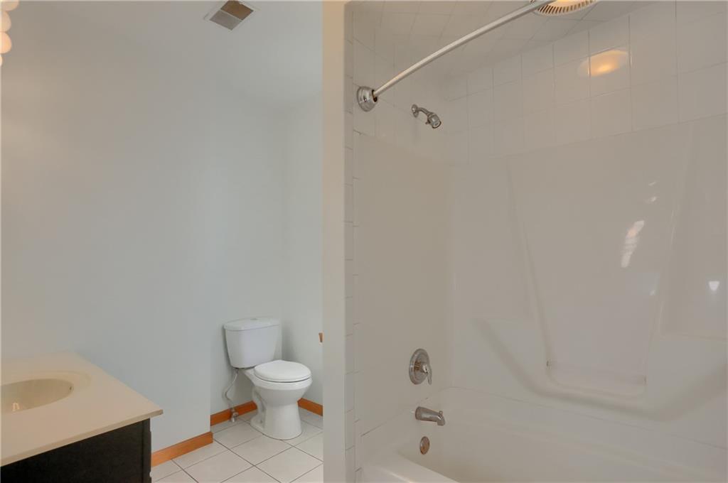 2810 Sarah Street, Unit 2 Pittsburgh, PA 15203 - Photo 17 of 23