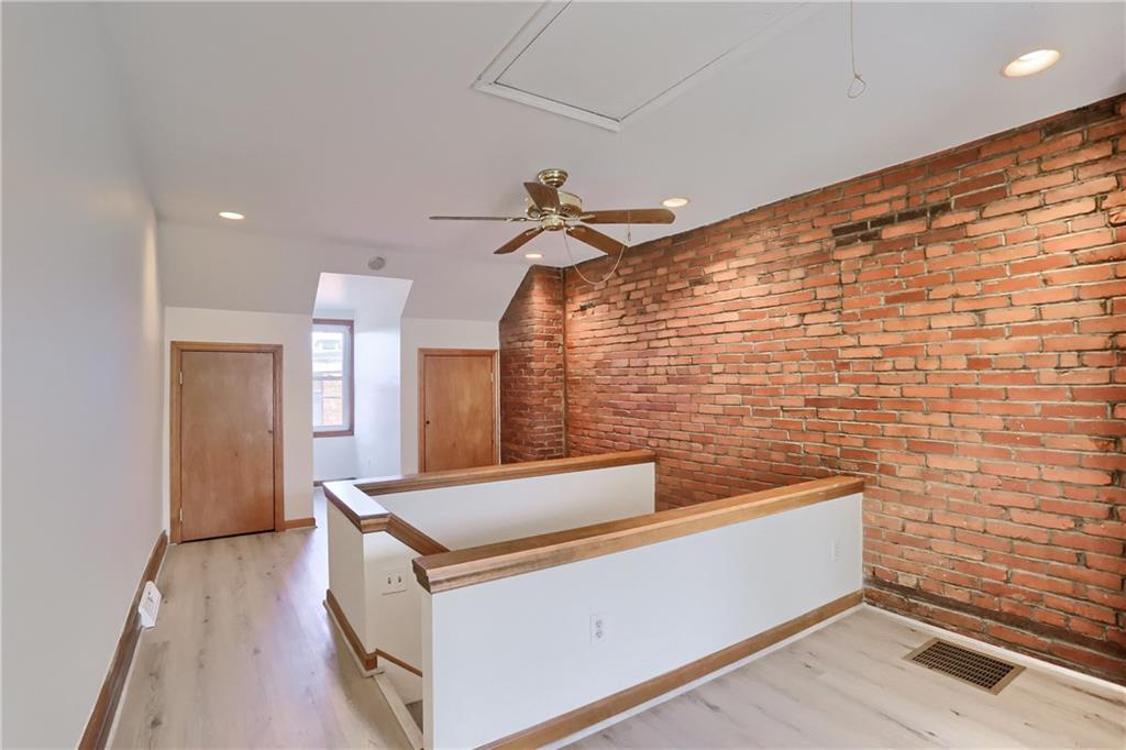 2810 Sarah Street, Unit 2 Pittsburgh, PA 15203 - Photo 19 of 23