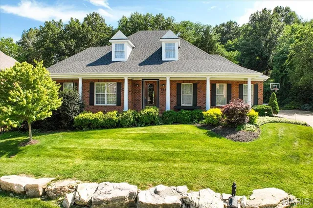 $683,500 | 512 Overlook Terrace Court, Eureka, MO 63025