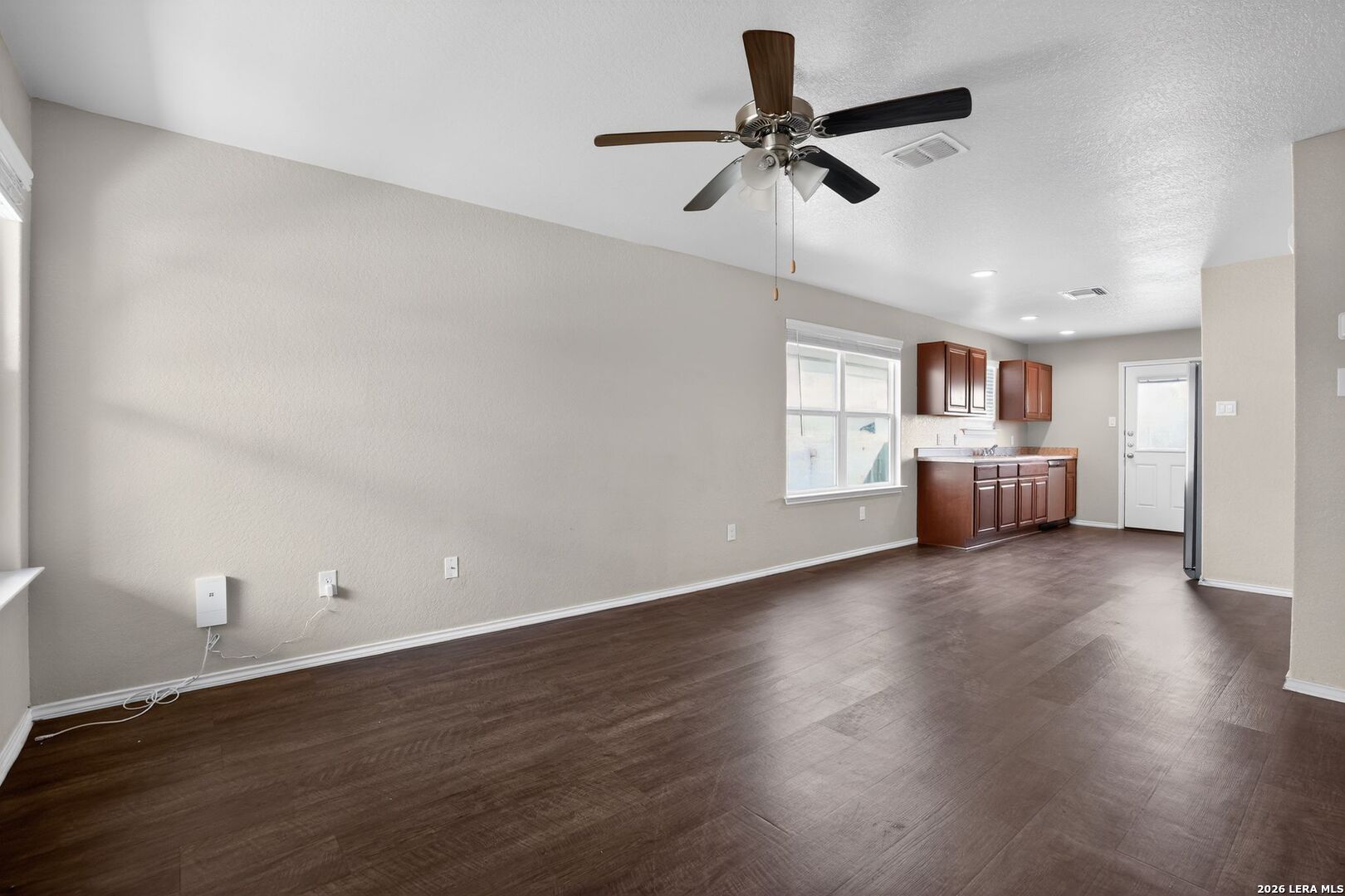 3818 Colemans Run Converse, TX 78109 - Photo 2 of 28