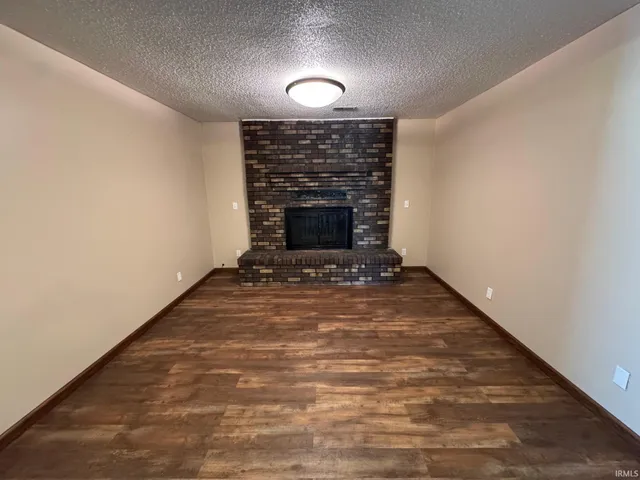 $2,399 | 10521 Bethel Road, Fort Wayne, IN 46818