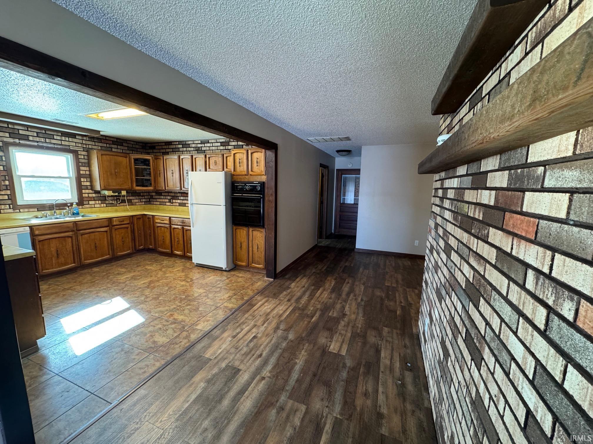 10521 Bethel Road Fort Wayne, IN 46818 - Photo 8 of 11