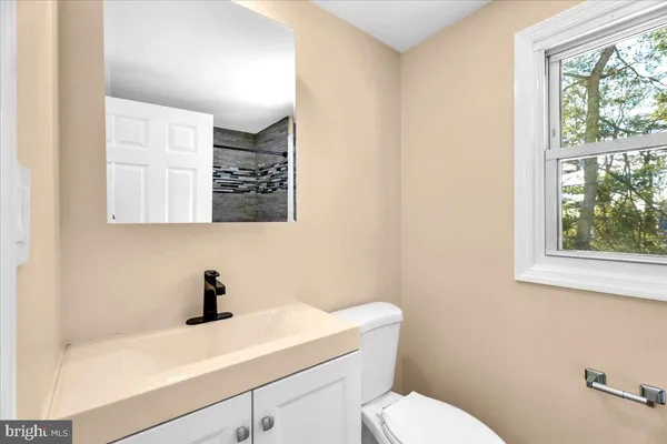 $484,888 | 18 Hinsdale Lane, Willingboro, NJ 08046