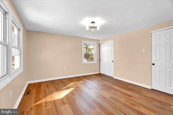 $484,888 | 18 Hinsdale Lane, Willingboro, NJ 08046