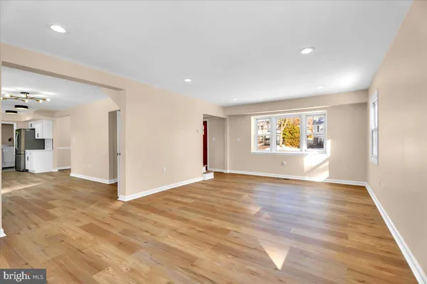 $484,888 | 18 Hinsdale Lane, Willingboro, NJ 08046